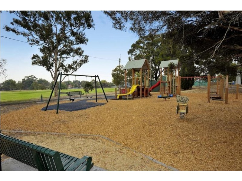 7/383 Warrigal Road, Burwood VIC 3125