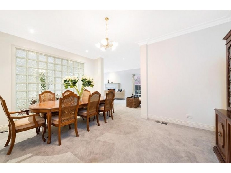 10 Malvern Avenue, Glen Iris VIC 3146