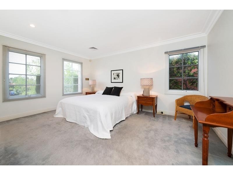 10 Malvern Avenue, Glen Iris VIC 3146