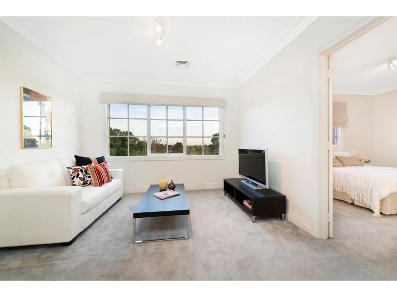 10 Malvern Avenue, Glen Iris VIC 3146