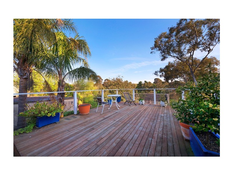 82 VALLEY PARADE, Glen Iris VIC 3146
