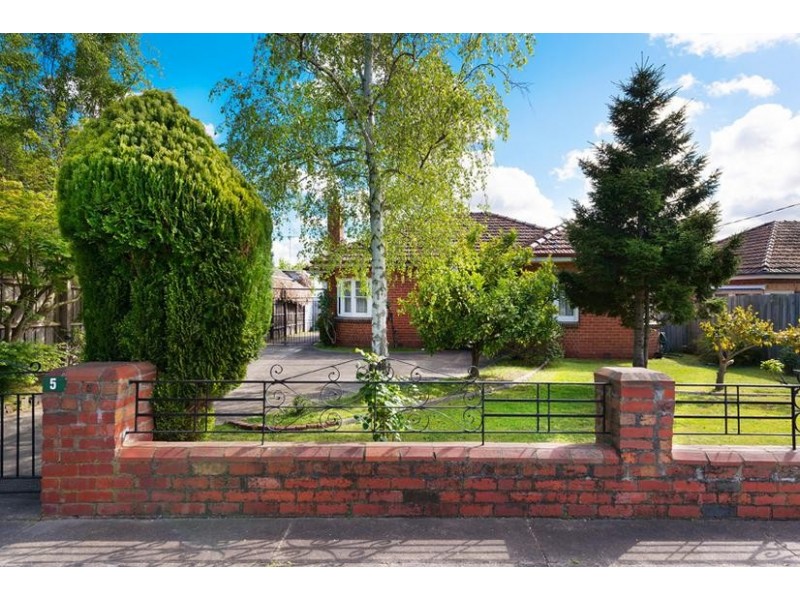 5 Chamberlain Street, Ashburton VIC 3147