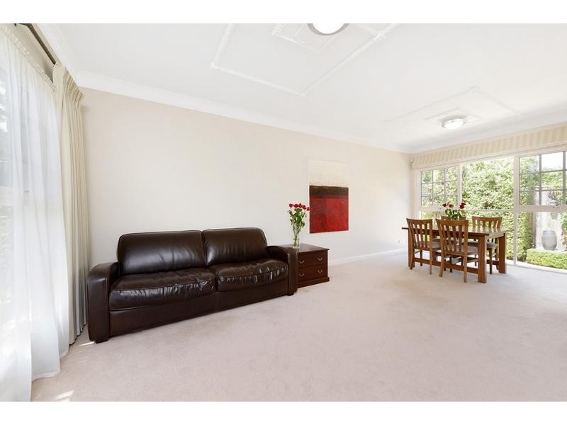 1 Saxby Road, Glen Iris VIC 3146