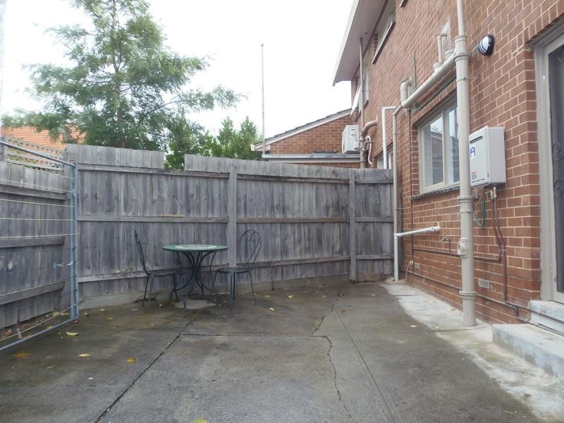 4/15 Maverston Street, Glen Iris VIC 3146