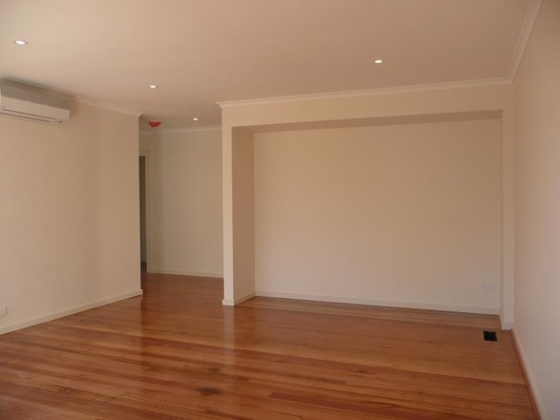 2/39 Donna Buang Street, Camberwell VIC 3124