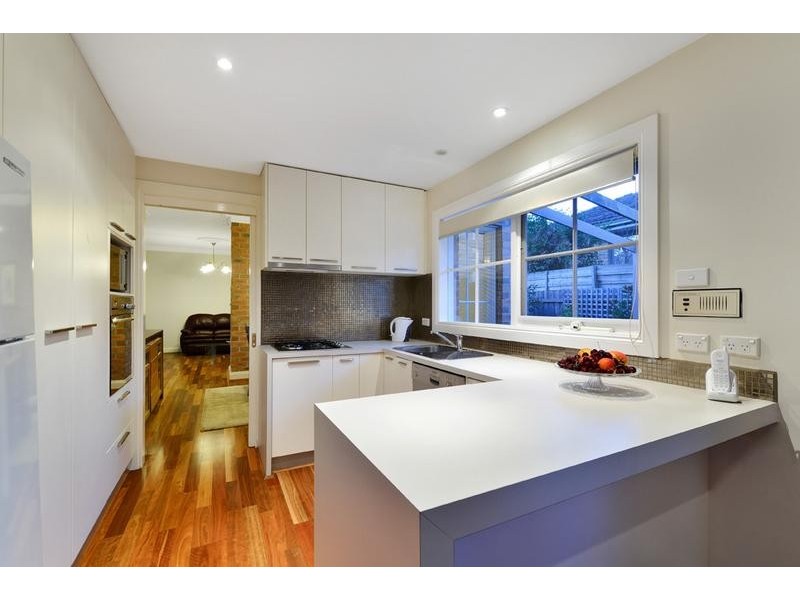 2/6 Fordham Avenue, Camberwell VIC 3124