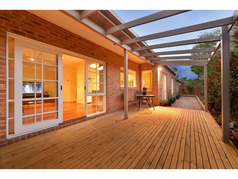 2/6 Fordham Avenue, Camberwell VIC 3124