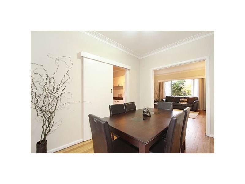 31 Leopold Street, Burwood VIC 3125