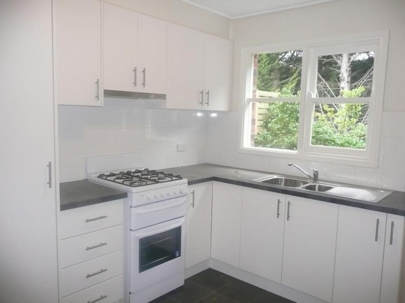 2/82 Brunel Street, Malvern East VIC 3145