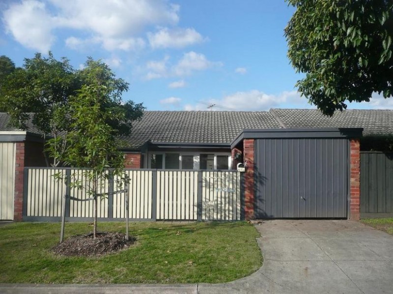 2/82 Brunel Street, Malvern East VIC 3145