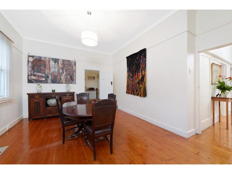 20 Hillside Parade, Glen Iris VIC 3146