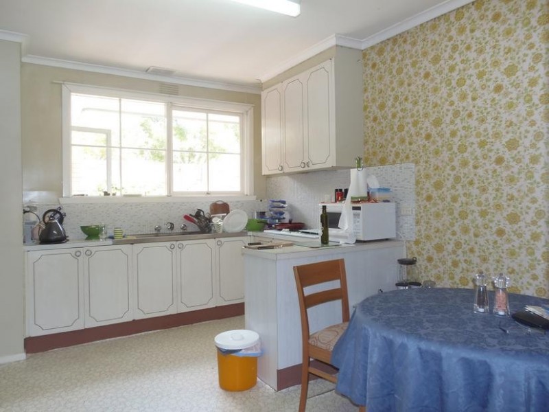 2/2 Dryden Street, Canterbury VIC 3126