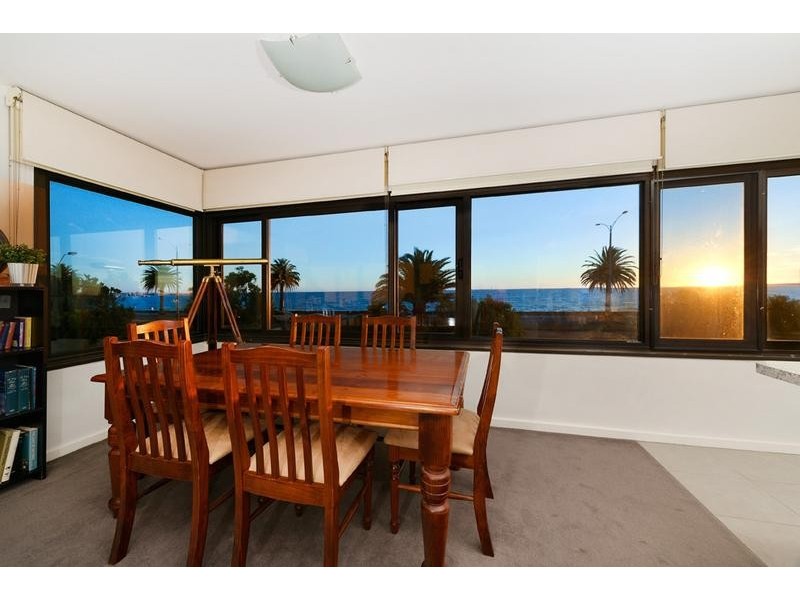 3/225 Beaconsfield Parade, Middle Park VIC 3206