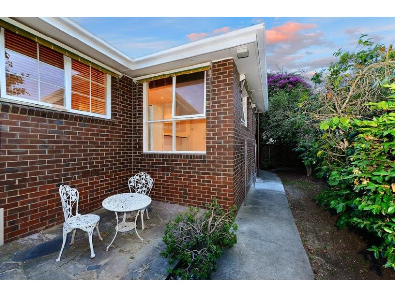 4/6 Yeovil Road, Glen Iris VIC 3146