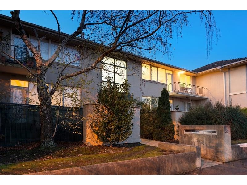 6/66 Wattle Valley Road, Canterbury VIC 3126