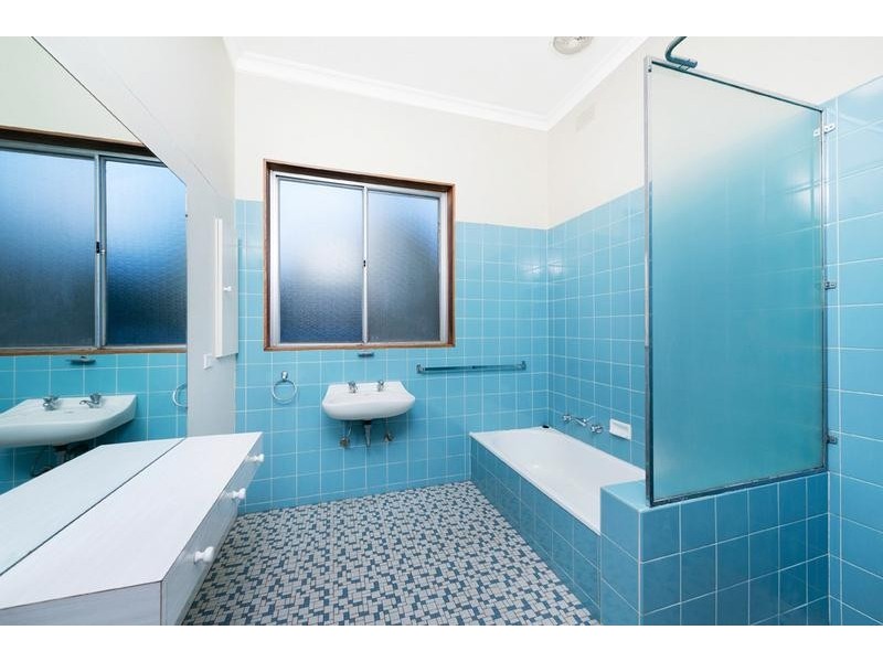 23 Acheron Avenue, Camberwell VIC 3124