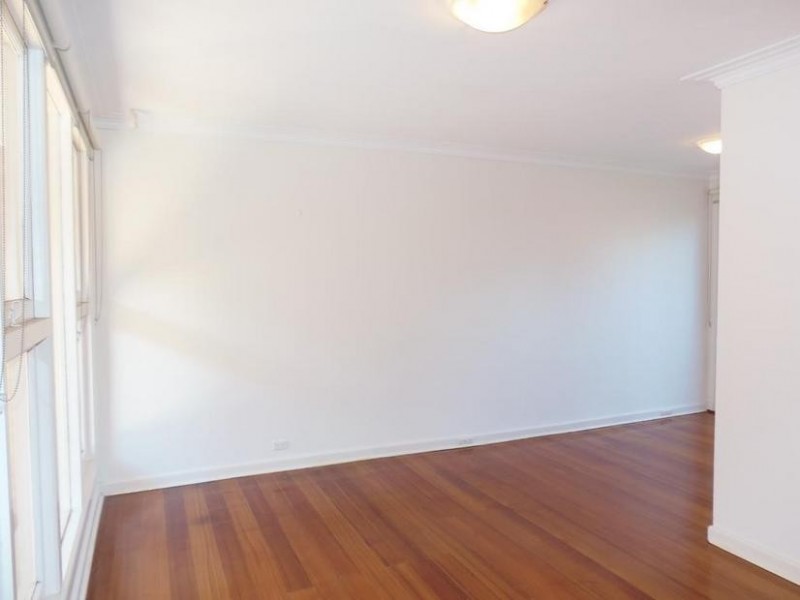 4/17 Garden Road, Camberwell VIC 3124