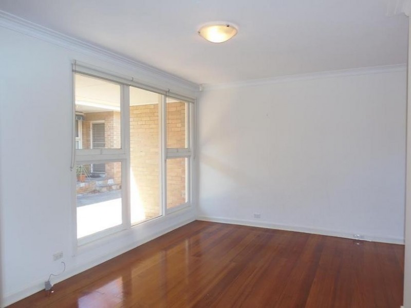 4/17 Garden Road, Camberwell VIC 3124