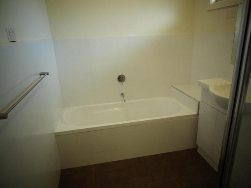 2/6 Yeovil Road, Glen Iris VIC 3146