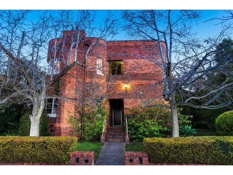 3/8 Denmark Hill Road, Hawthorn East VIC 3123