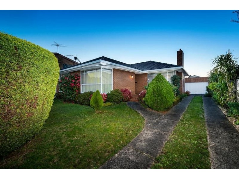28 Gareth Drive, Burwood East VIC 3151