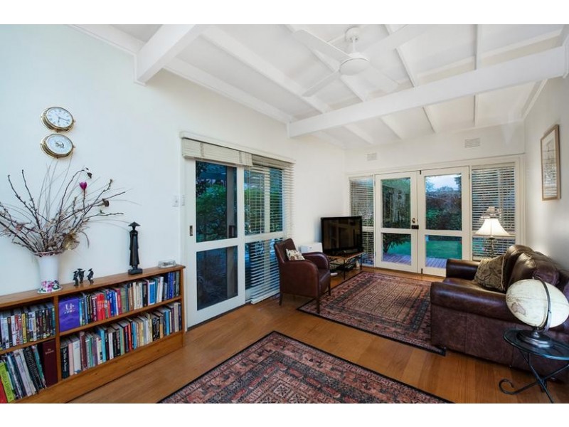 19 Tyne Street, Camberwell VIC 3124