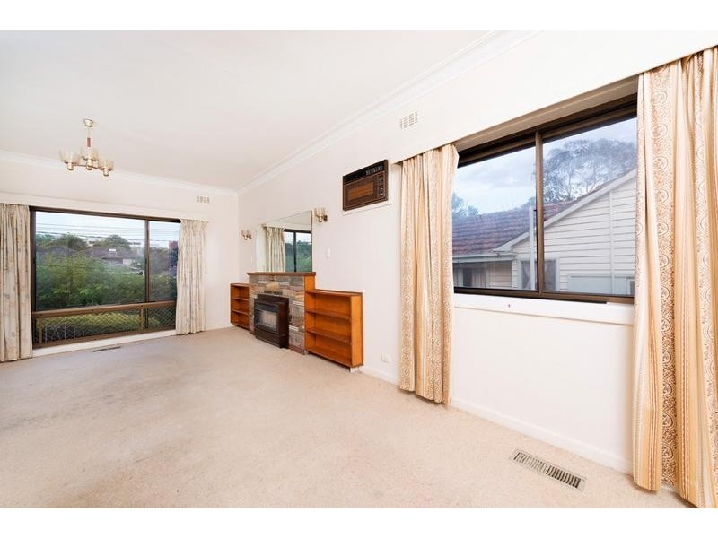 9 Fletcher Parade, Burwood VIC 3125