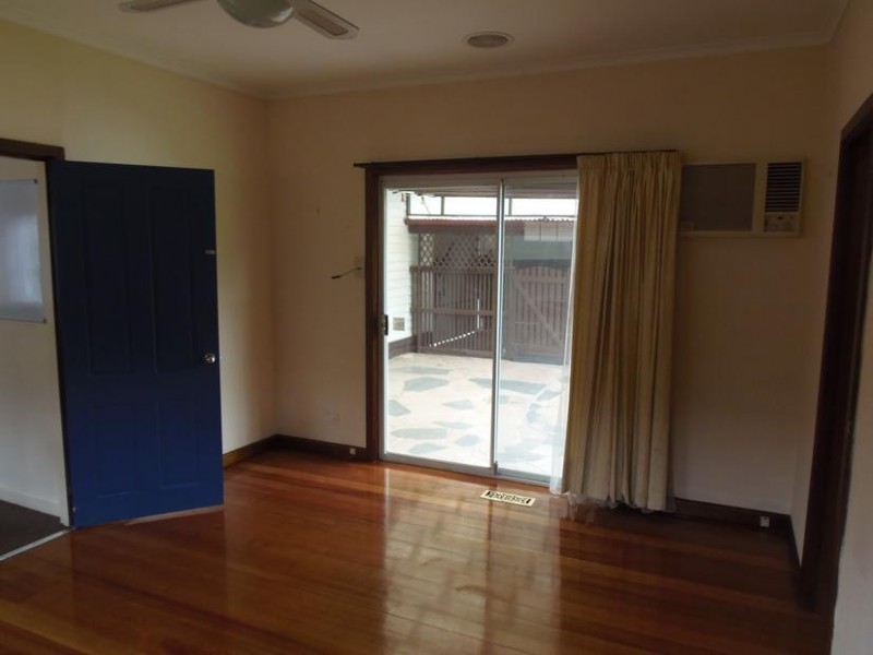 38 Ivanhoe Grove, Malvern East VIC 3145