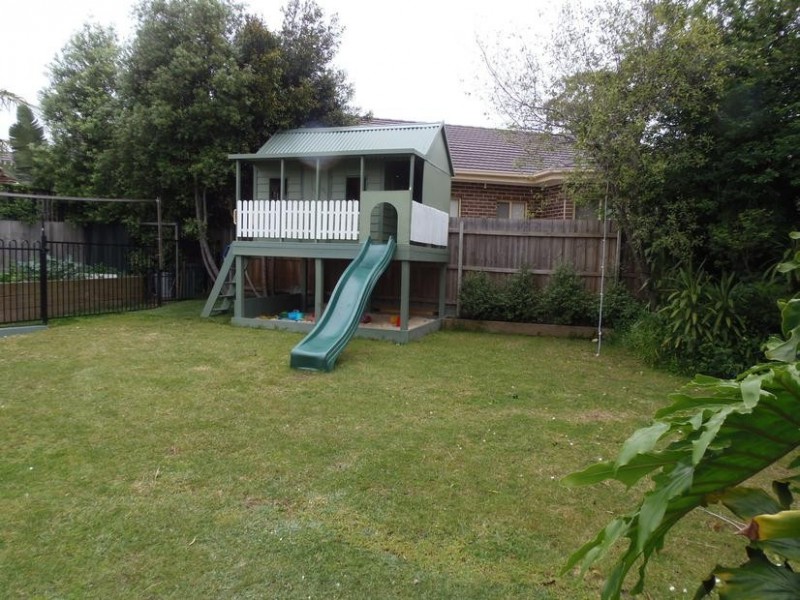 38 Ivanhoe Grove, Malvern East VIC 3145