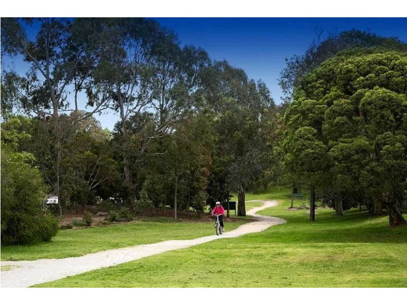 28 Dillon Grove, Glen Iris VIC 3146