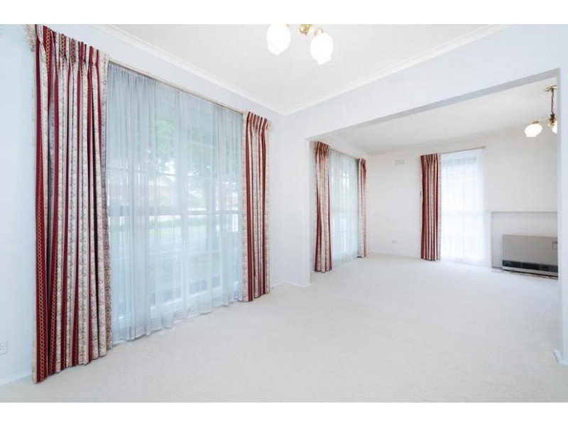 2/292 Warrigal Road (facing Bath Road), Glen Iris VIC 3146