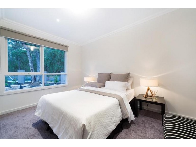 3 Edgerton Road, Mitcham VIC 3132