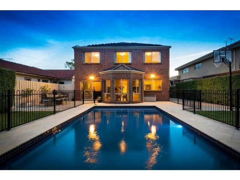 27 Luckins Road, Bentleigh VIC 3204