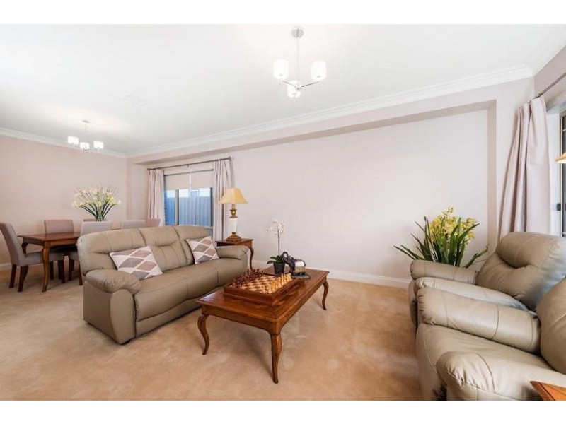 27 Luckins Road, Bentleigh VIC 3204