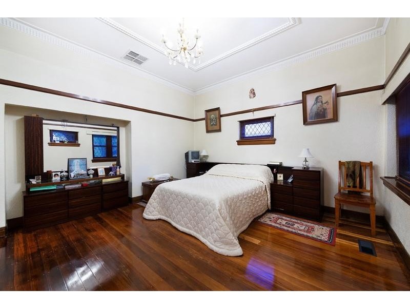 4 Acheron Avenue, Camberwell VIC 3124