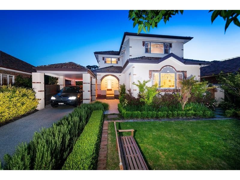 18 Adrian Street, Glen Iris VIC 3146