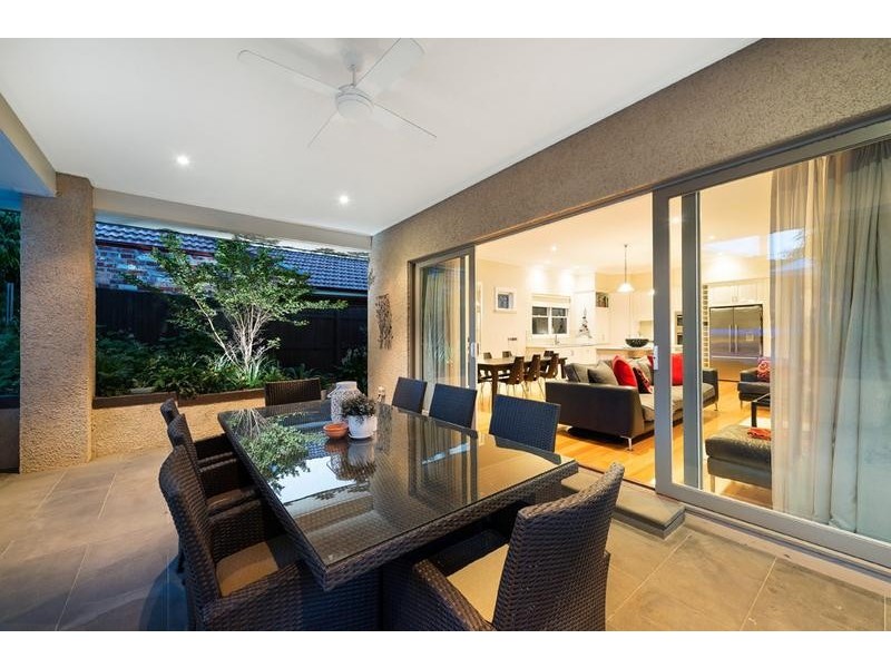 18 Adrian Street, Glen Iris VIC 3146