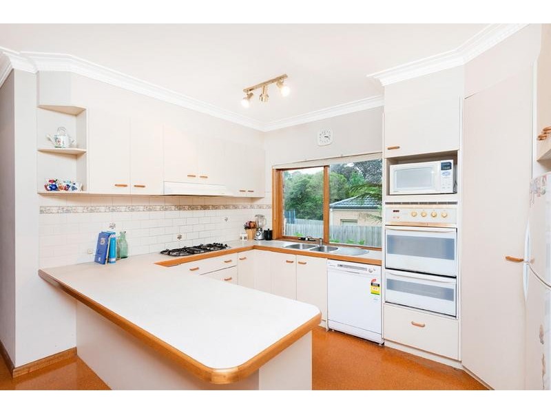 26 Somers Street, Burwood VIC 3125