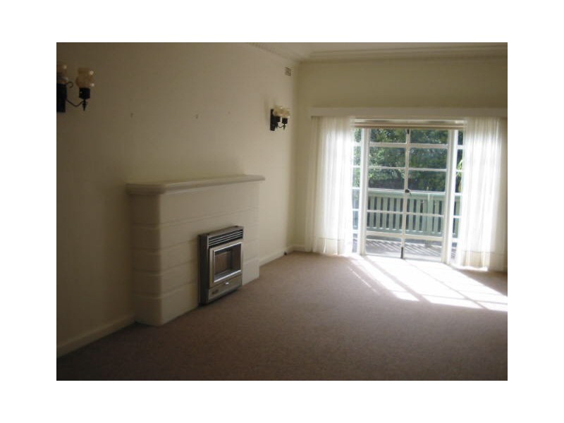 53 Outlook Drive, Camberwell VIC 3124