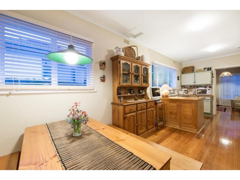 5 Second Avenue, Box Hill North VIC 3129