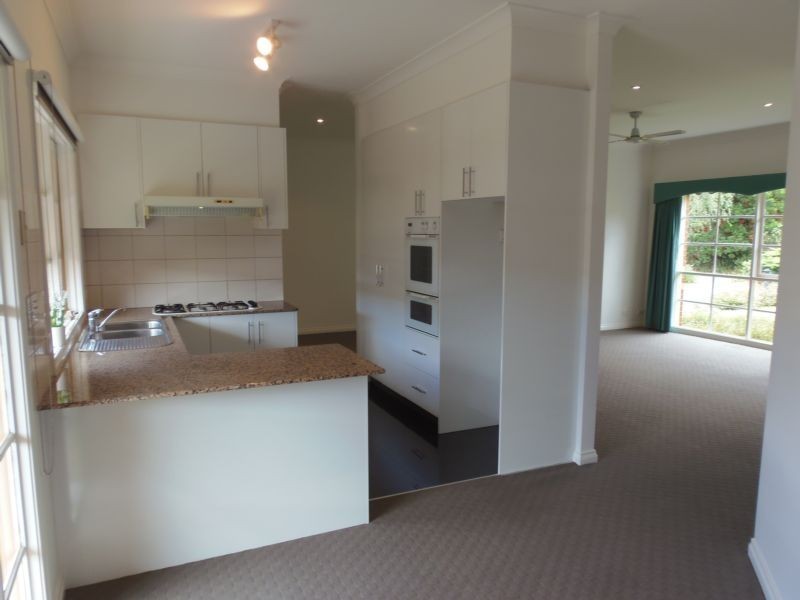 4/1024 Toorak Road, Camberwell VIC 3124