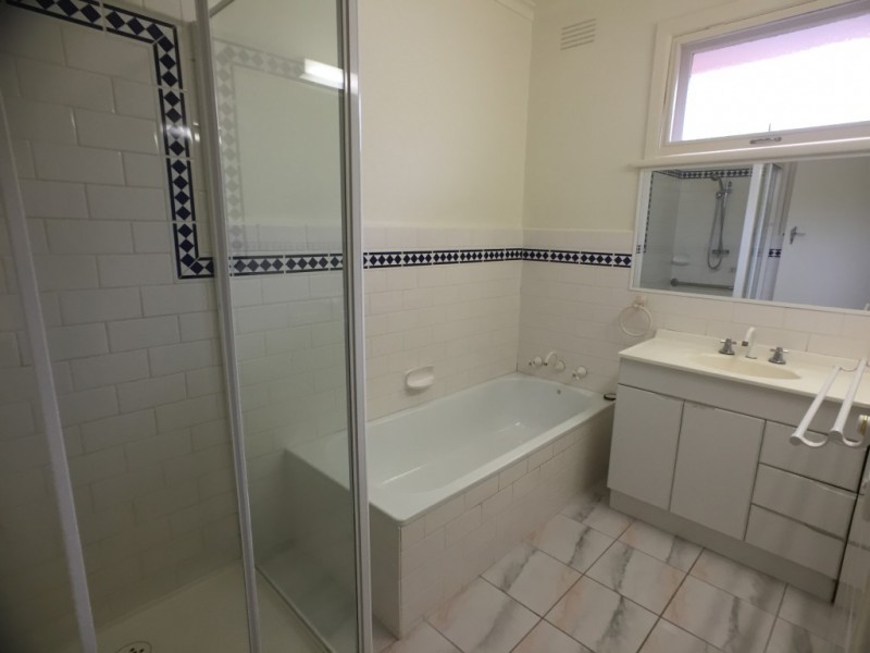 4/1 Outlook Drive, Camberwell VIC 3124
