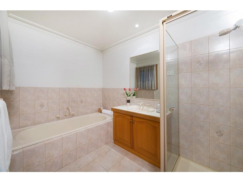 5 Lithgow Street, Glen Iris VIC 3146