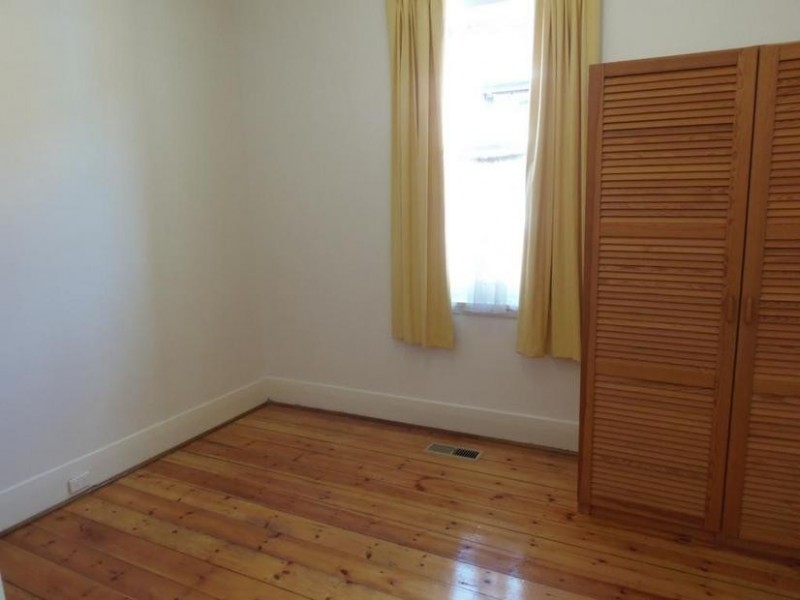 8 Wilson Grove, Camberwell VIC 3124