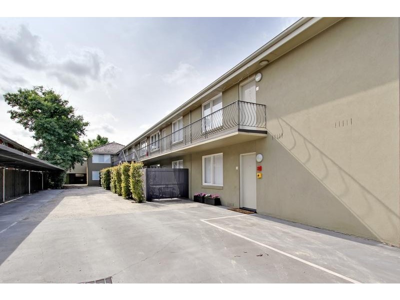 8/304 Tooronga Road, Glen Iris VIC 3146