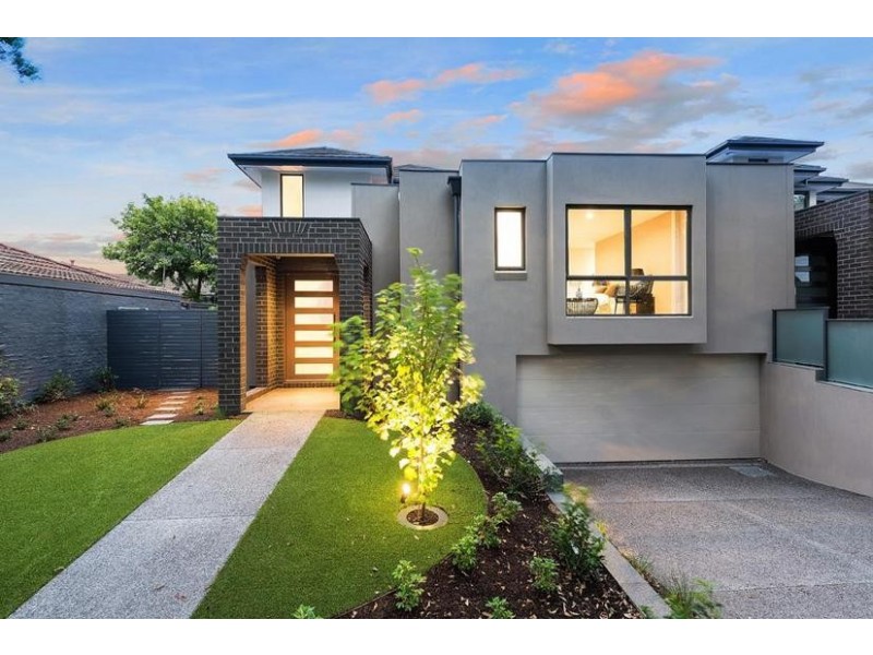 11 Warren Street, Burwood VIC 3125