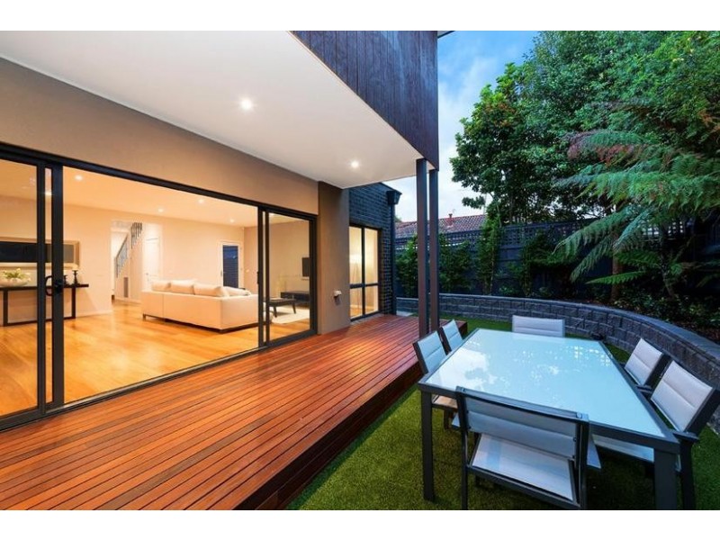 11 Warren Street, Burwood VIC 3125