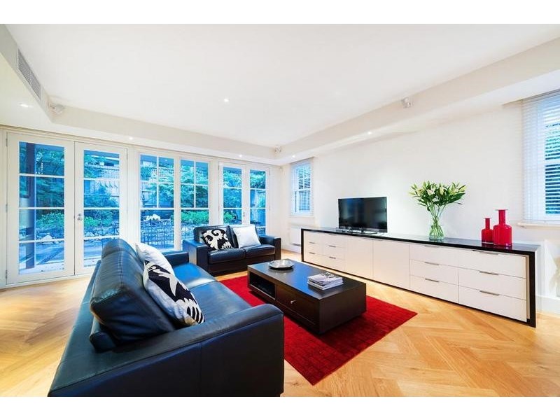 27 Glenroy Road, Hawthorn VIC 3122