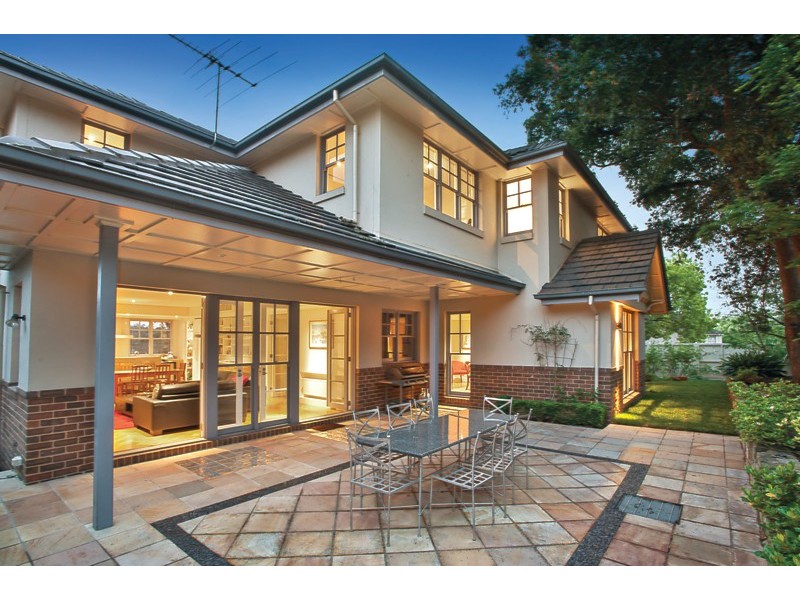 27 Glenroy Road, Hawthorn VIC 3122