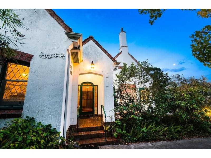 1043 Toorak Road, Camberwell VIC 3124